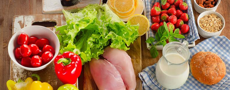 بررسی فواید مصرف غذاهای سالم 