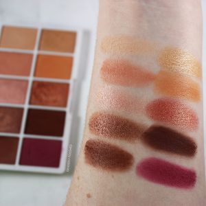 سایه چشم 10 رنگ کالر آیکون وت اند وایلد WET N WILD 1114074E heart & sol