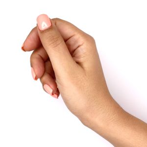 کانبیو کرم ضد آفتاب بی رنگ  SPF +50 مناسب پوست خشک