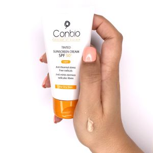 کانبیو کرم ضد آفتاب رنگی لایت SPF +50 مناسب پوست خشک
